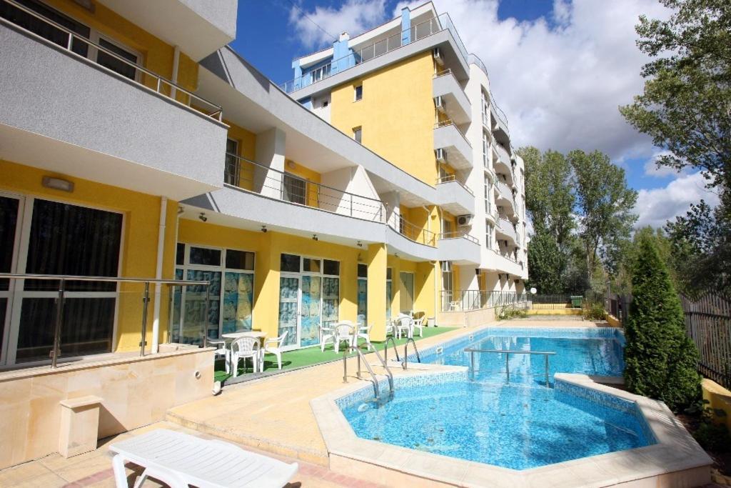 Sofia Apartments In Sunny Residence Slăntjev Brjag Exteriör bild