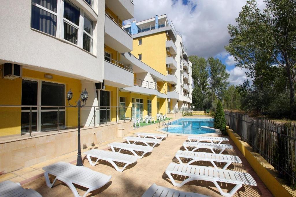 Sofia Apartments In Sunny Residence Slăntjev Brjag Exteriör bild