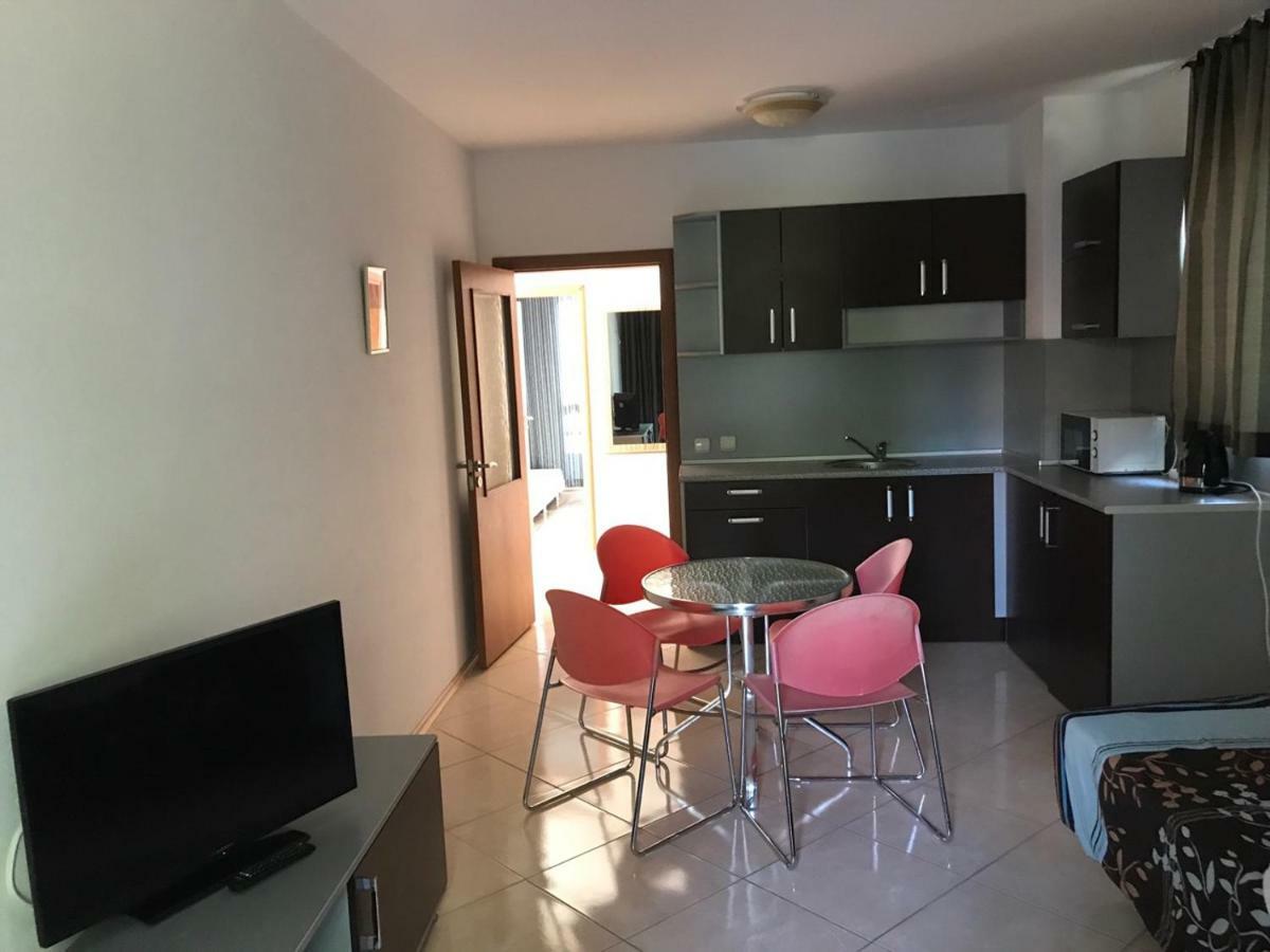 Sofia Apartments In Sunny Residence Slăntjev Brjag Exteriör bild